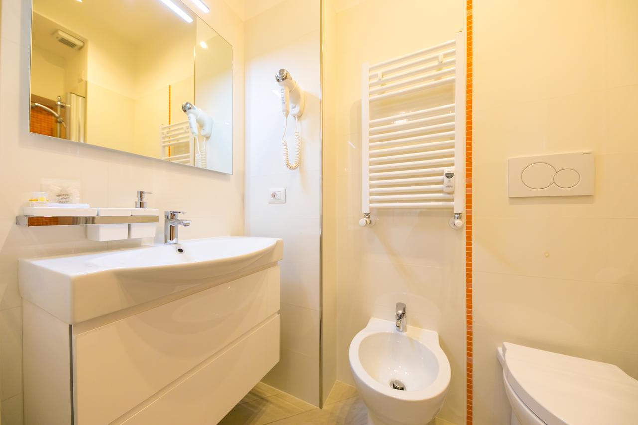 Suites Roma Tiburtina Elegance Esterno foto